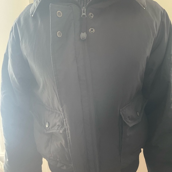 Vintage Roots Canada Down Black Bomber Jacket Size Large - Picture 3 of 13